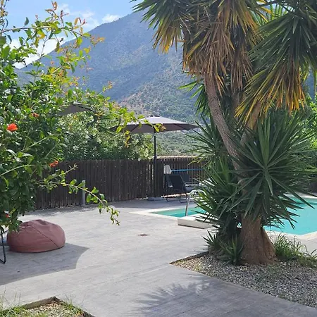 Villa Mellia *